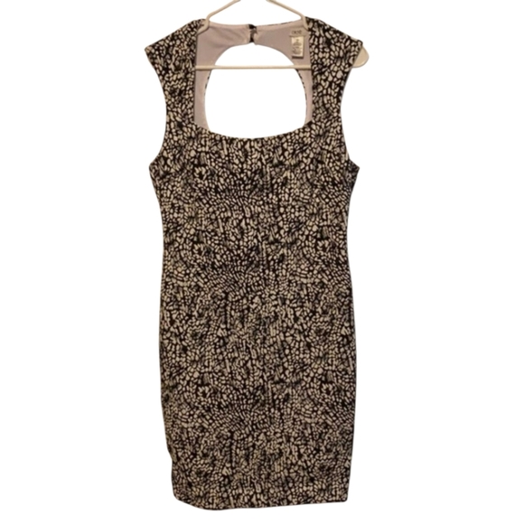 Cache black white sz 6 sheath dress new with tags cut out back - Picture 7 of 7